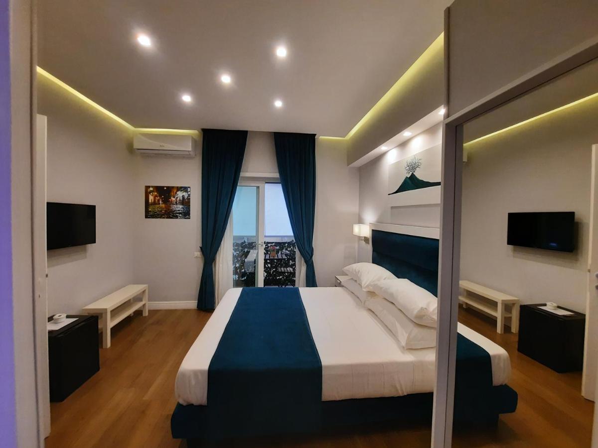 Gea Suite Naples Exterior photo